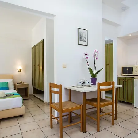 Apartahotel Royal Centre 2*