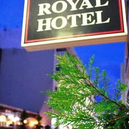 Royal Centre Apartahotel