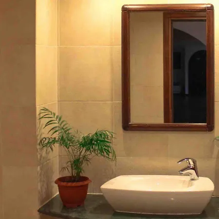 Apartahotel Royal Centre